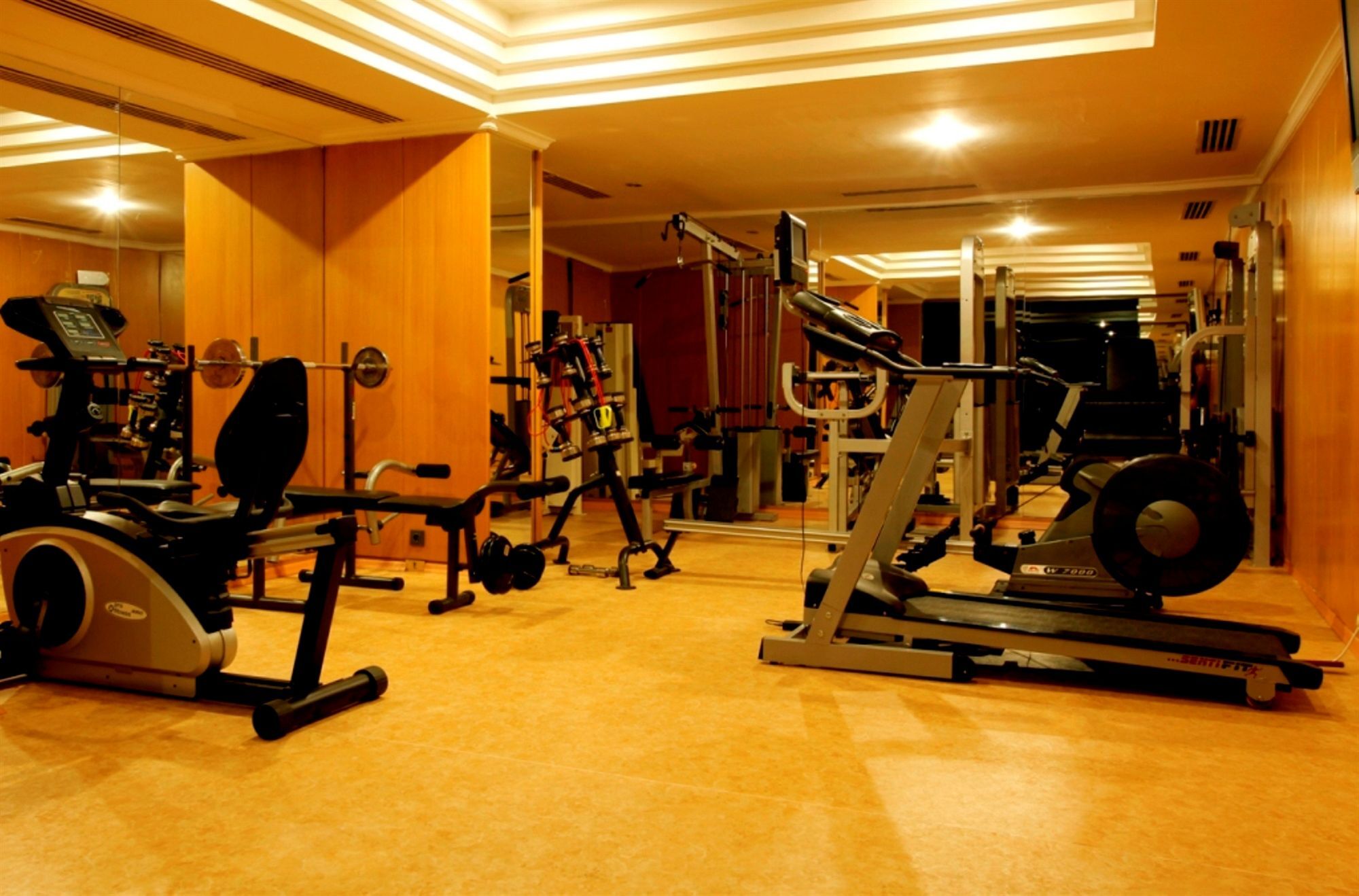Altinel Ankara Hotel & Convention Center Extérieur photo